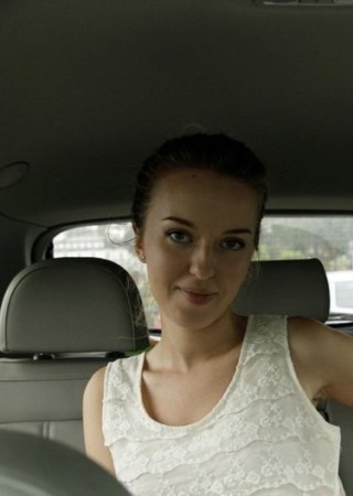 London | Profile Nina-19-1509846-photo-1